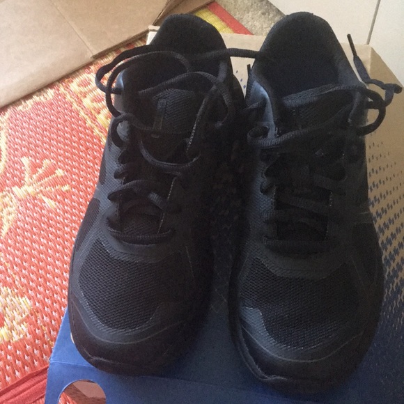 Shoes - Picture 1 of 2